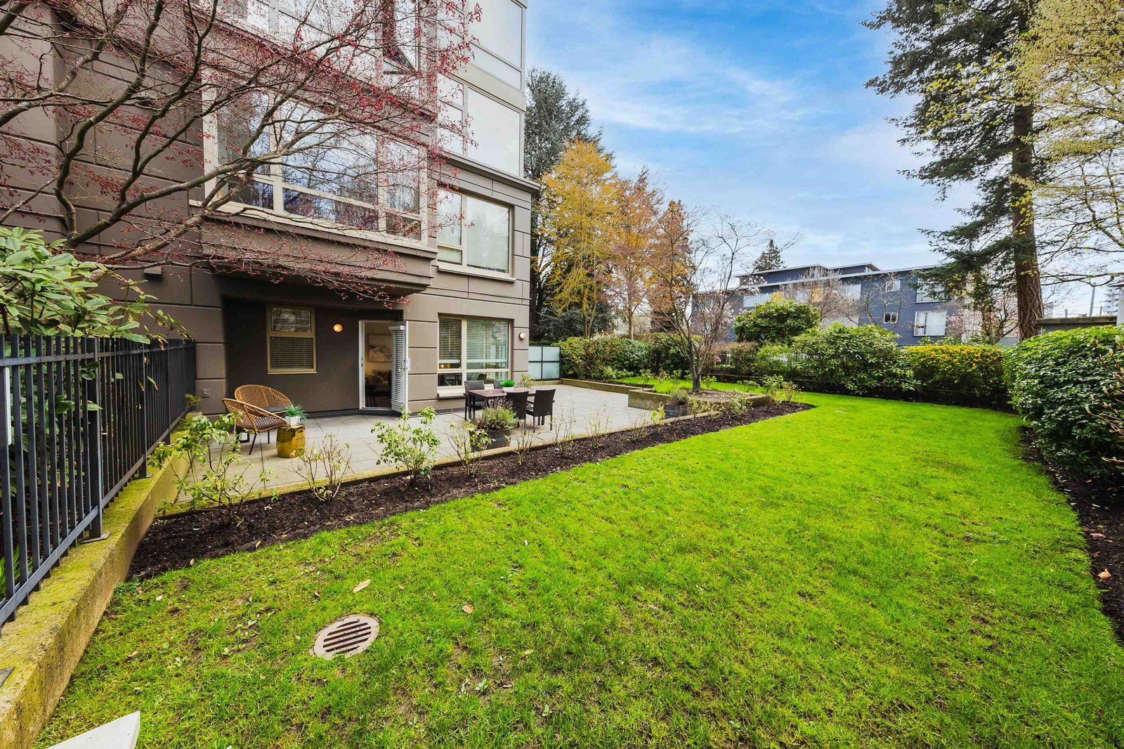Listing Image 20
