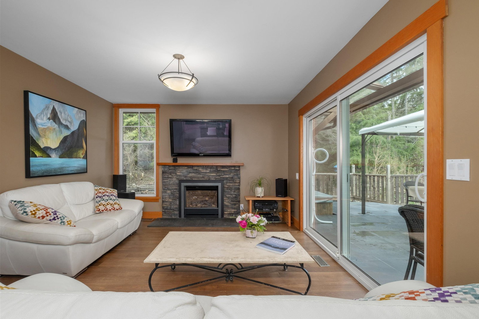 Listing Image 15