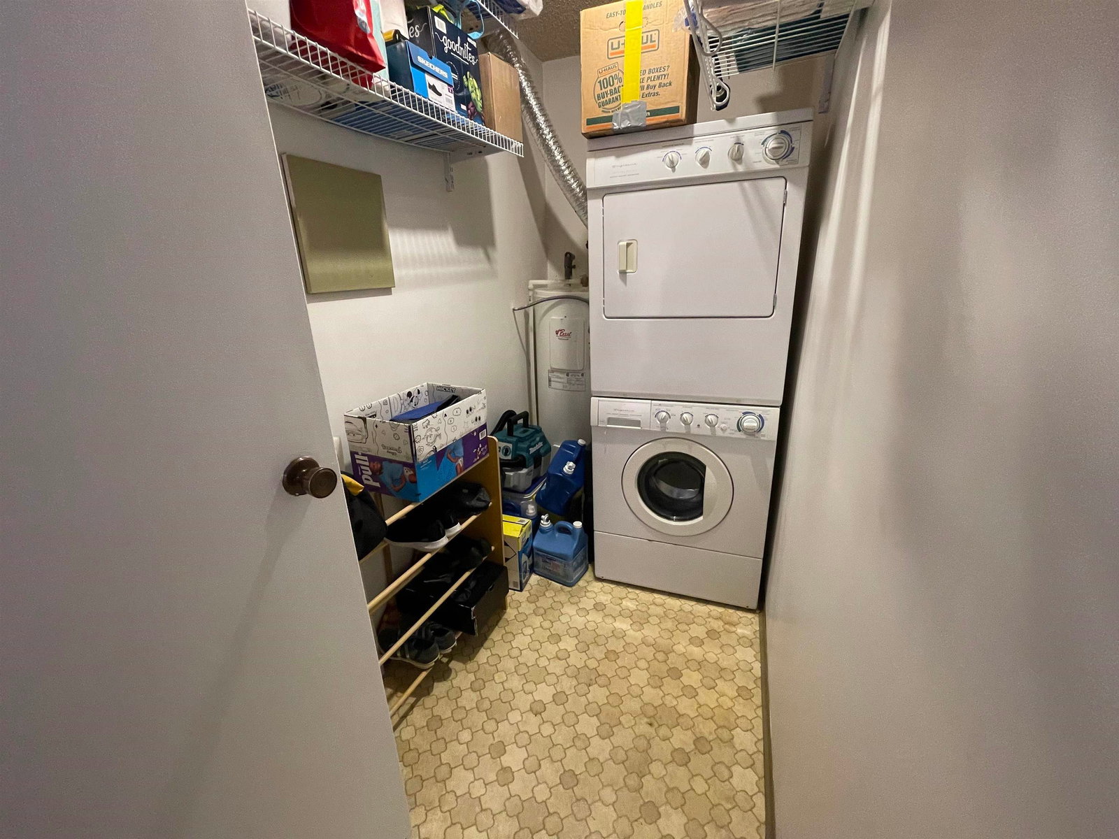 Listing Image 16