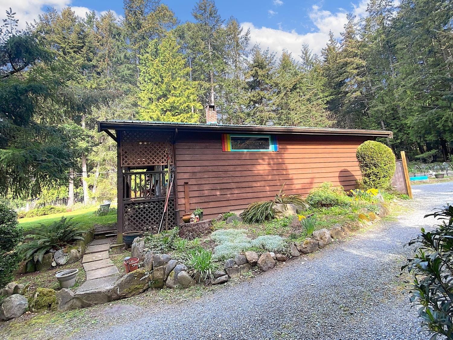 Listing Image 16