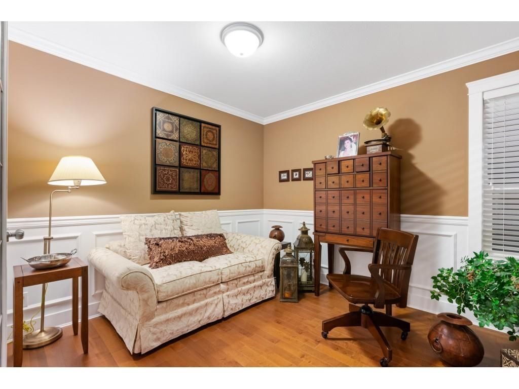 Listing Image 32