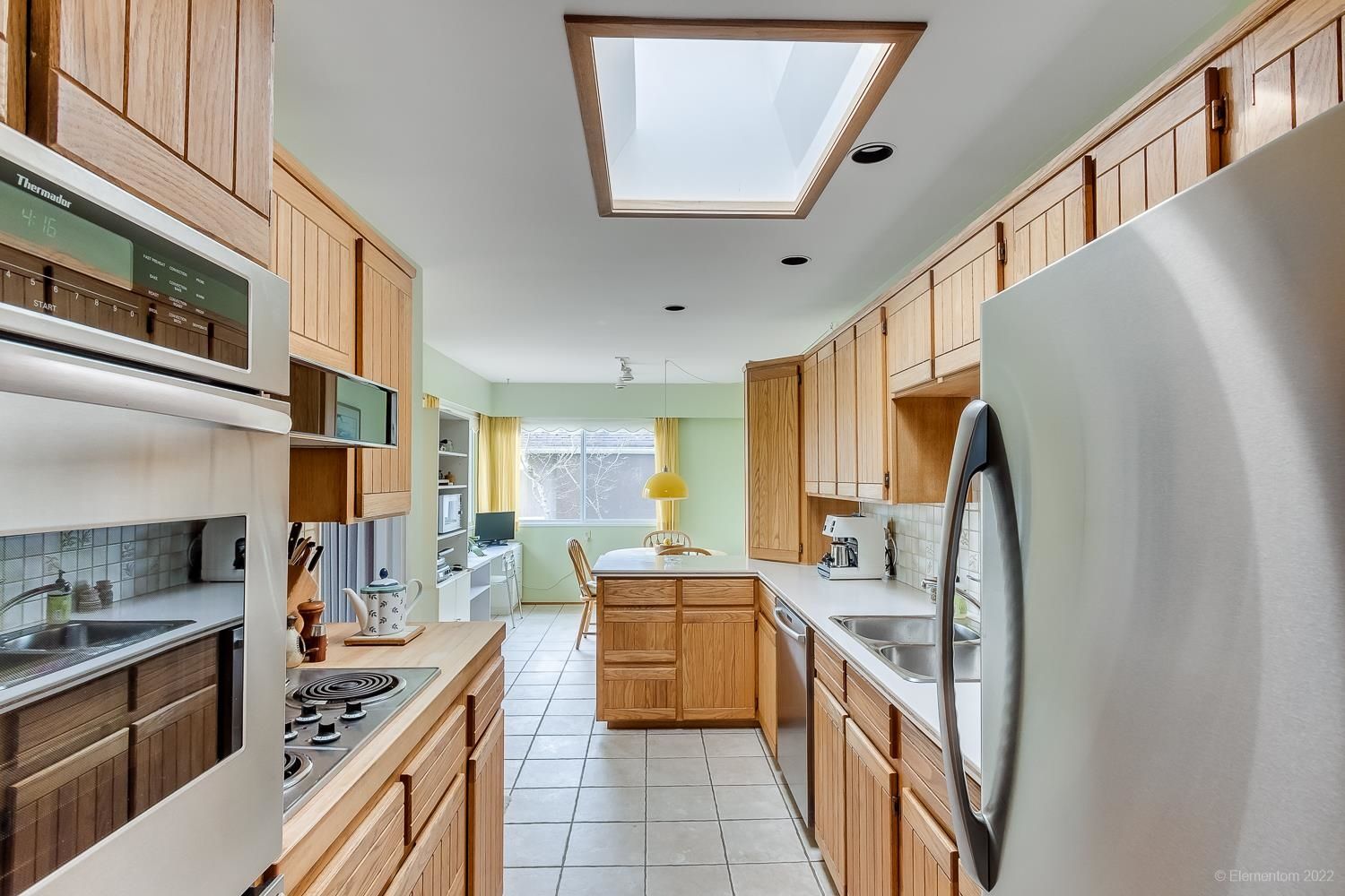 Listing Image 11