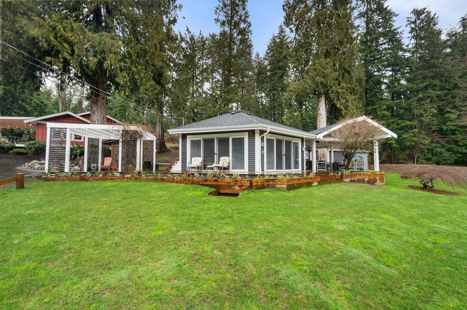 Listing Image 5