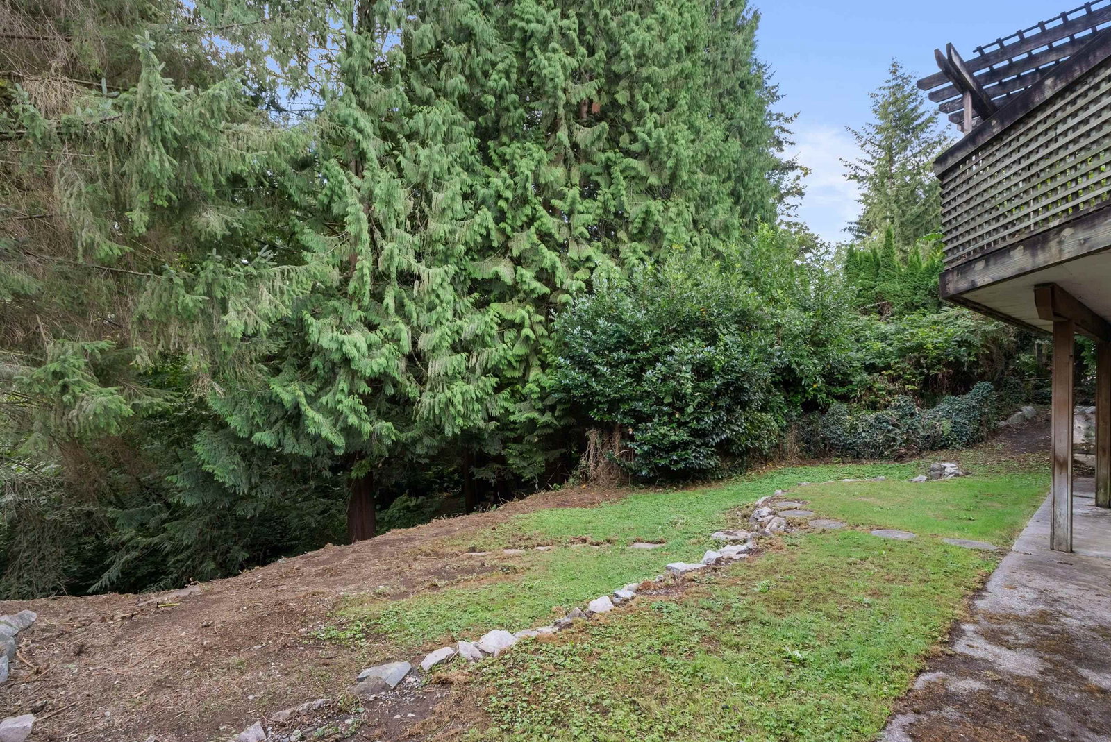 Listing Image 25