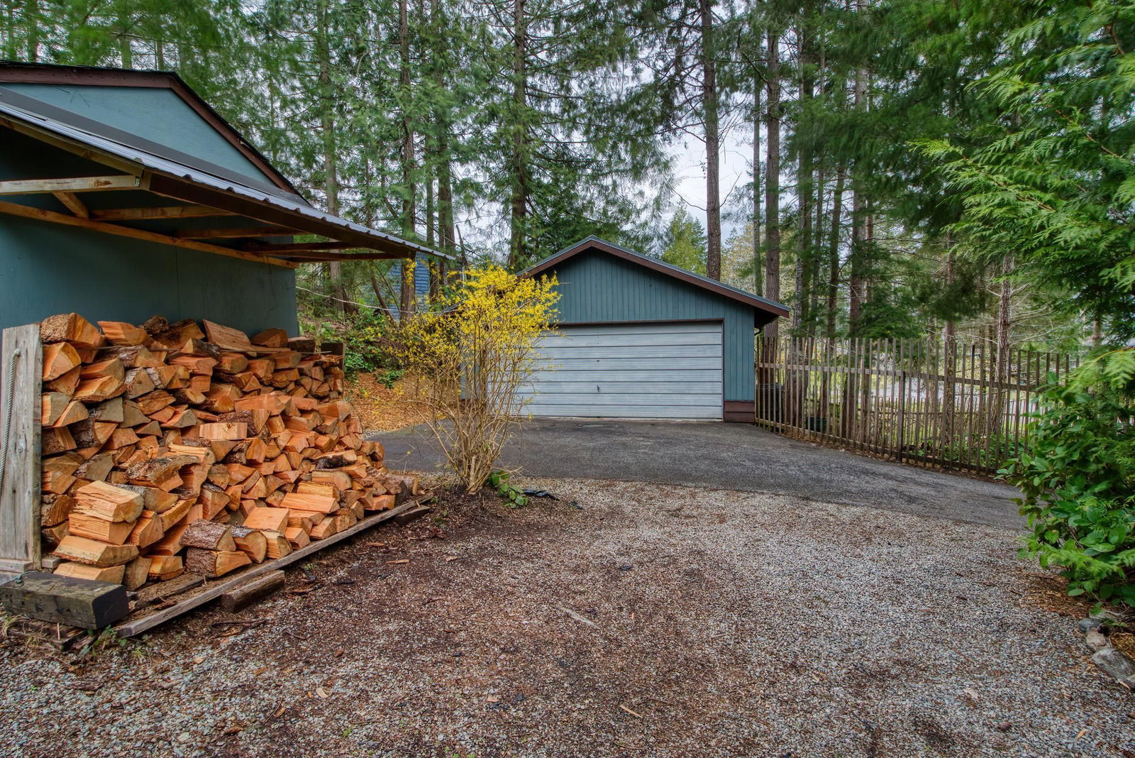 Listing Image 21