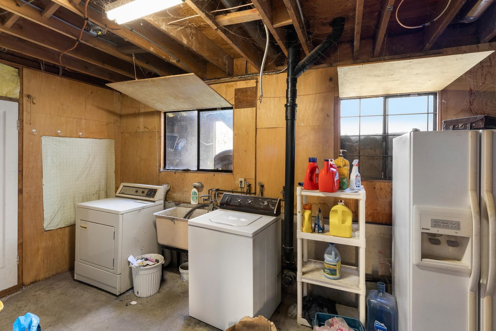 Listing Image 17