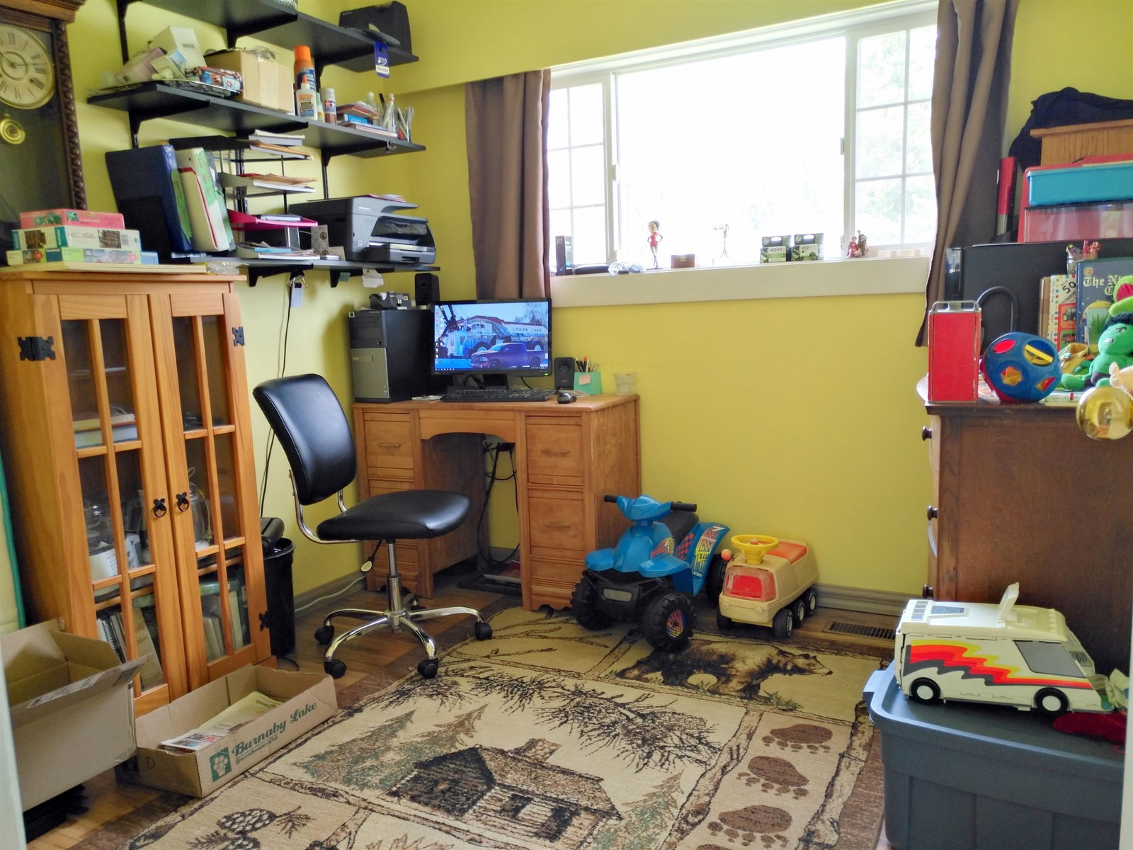 Listing Image 12