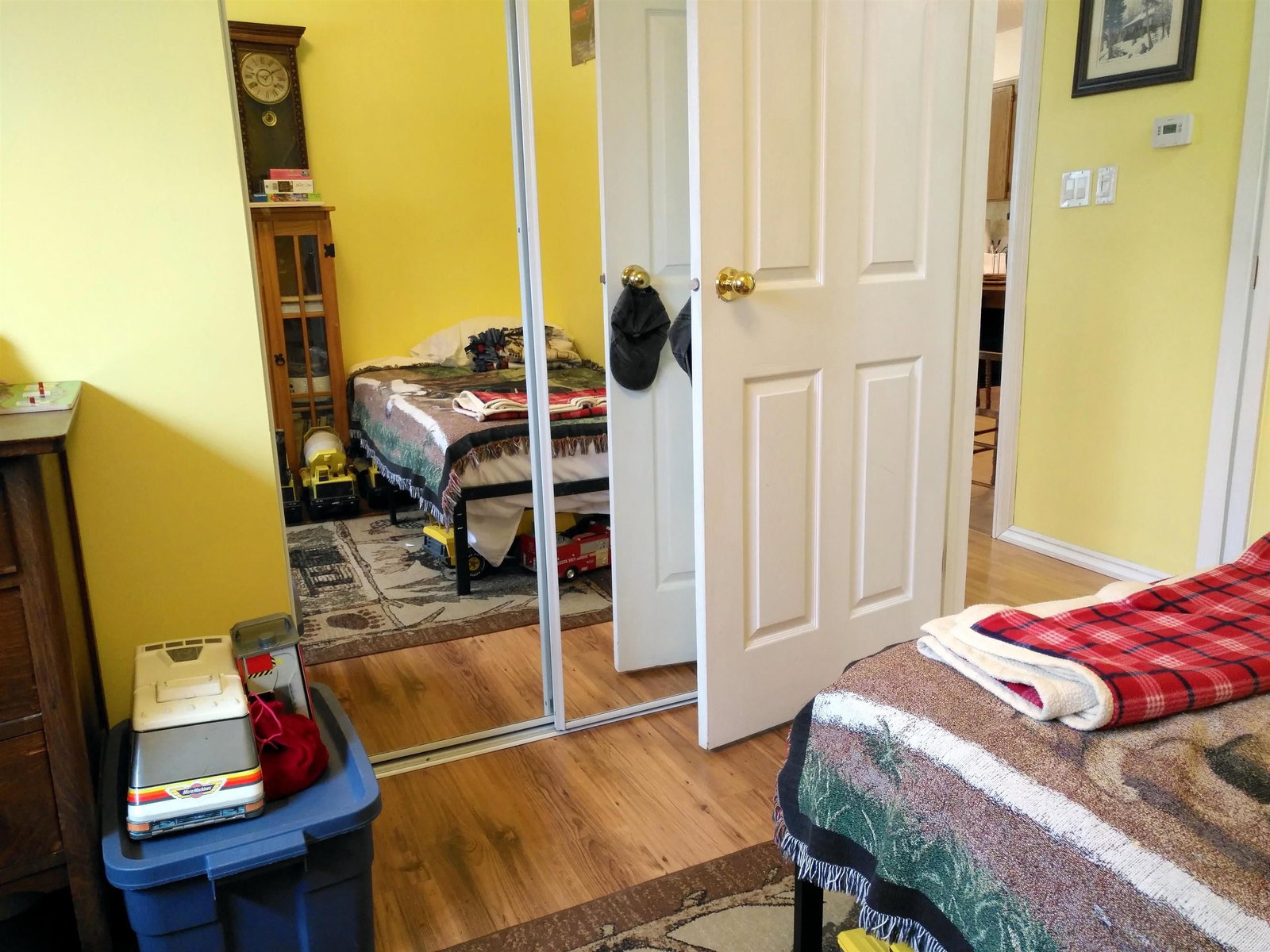 Listing Image 14