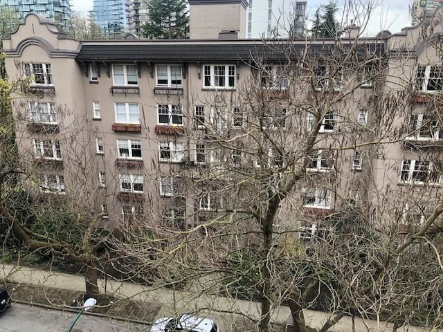 Listing Image 18