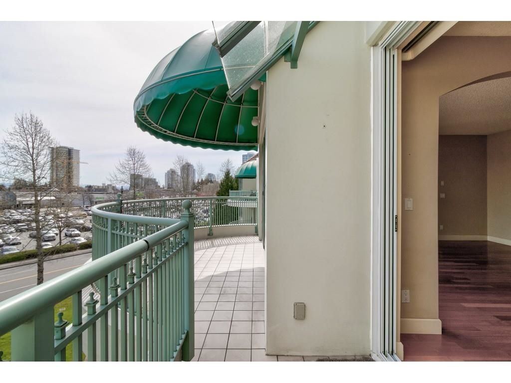 Listing Image 19