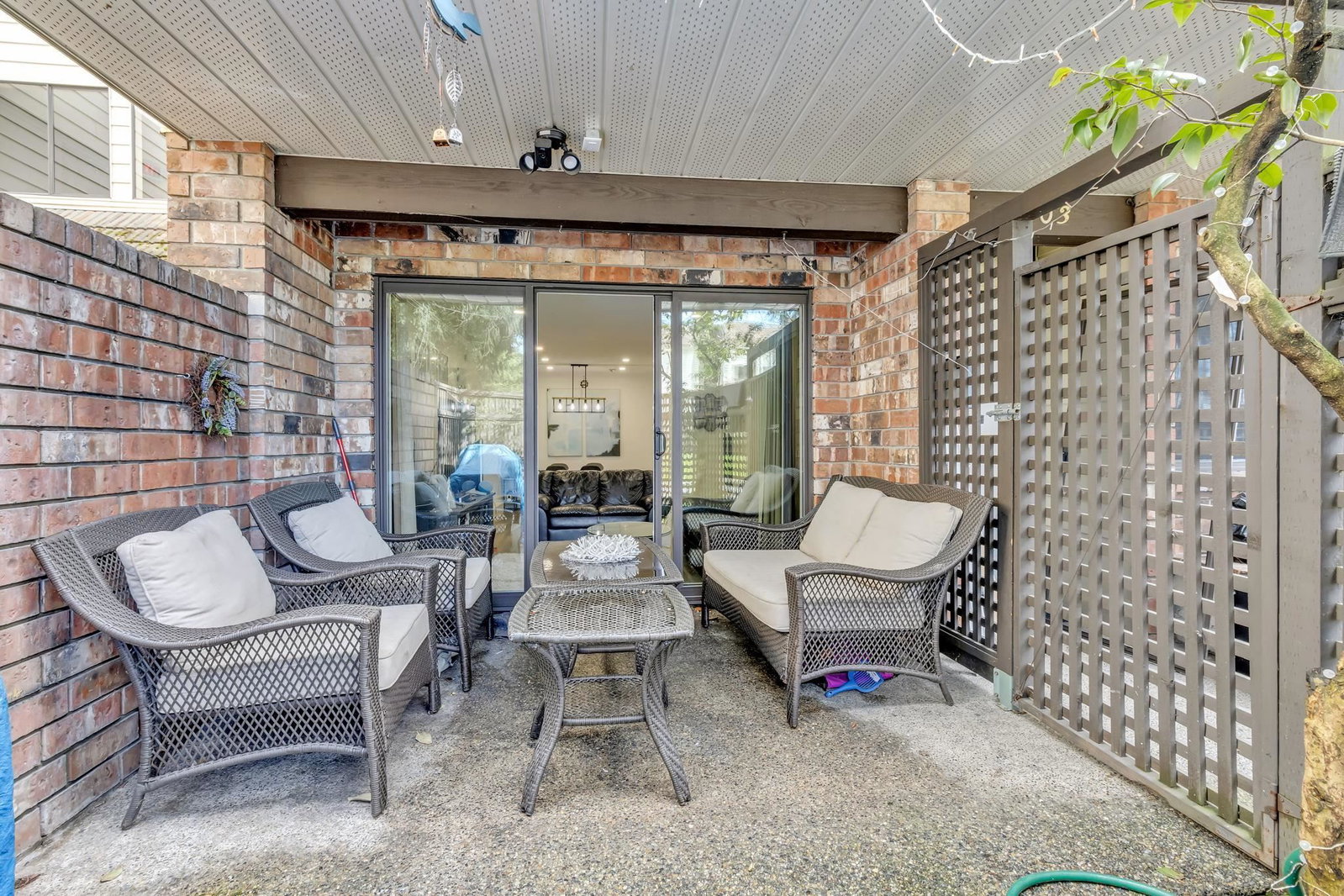 Listing Image 21
