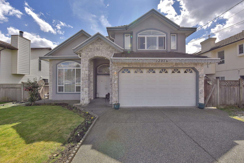 12414 92 Avenue, Surrey, V3V 1G5 | Image 2