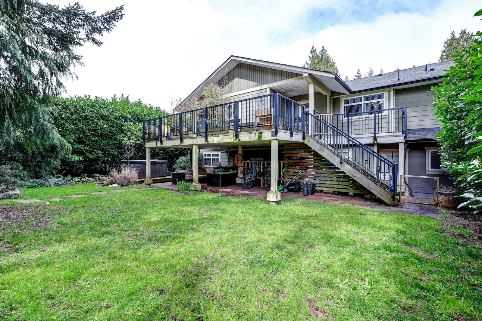 Listing Image 8
