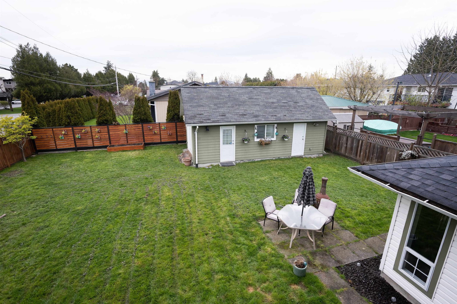 Listing Image 12