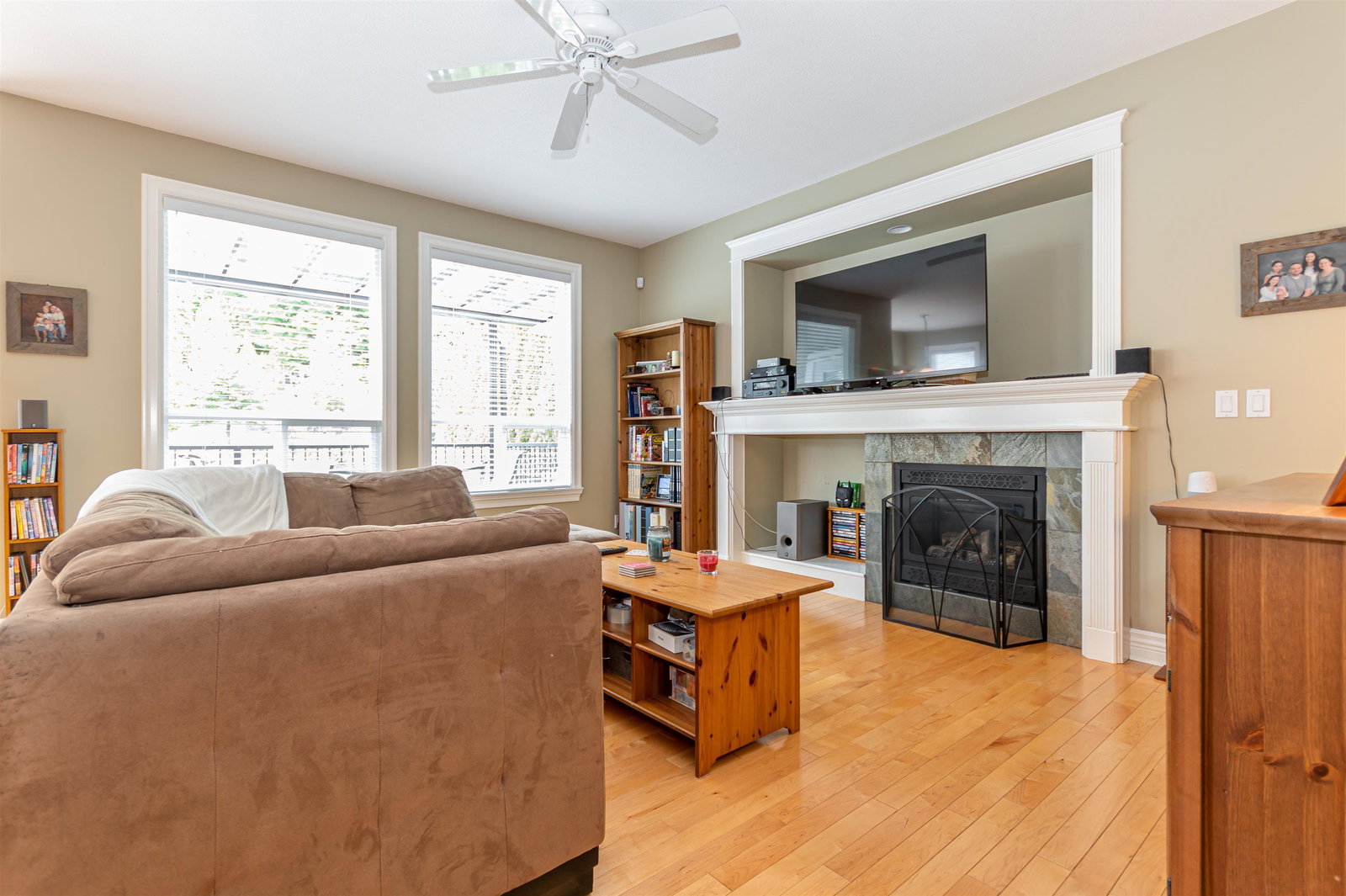 Listing Image 10