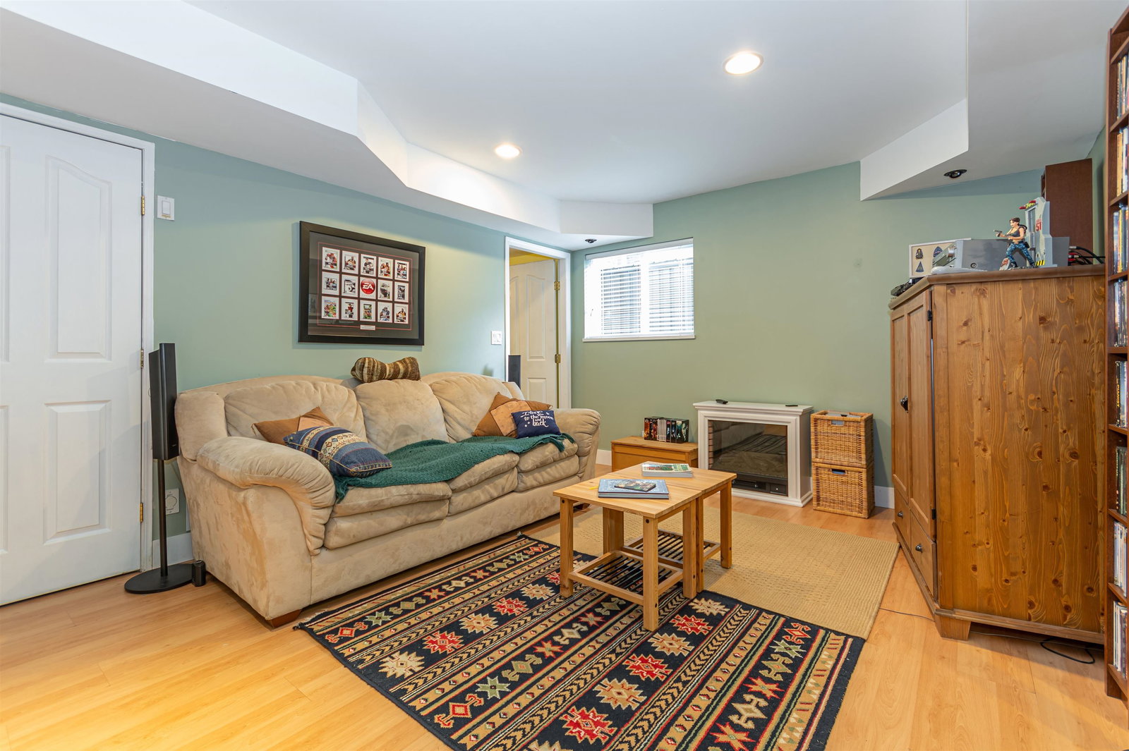 Listing Image 31
