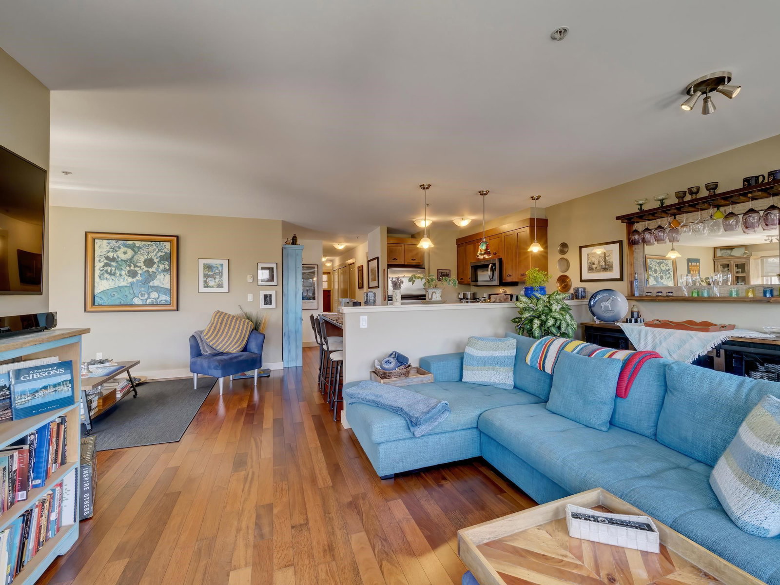 Listing Image 14