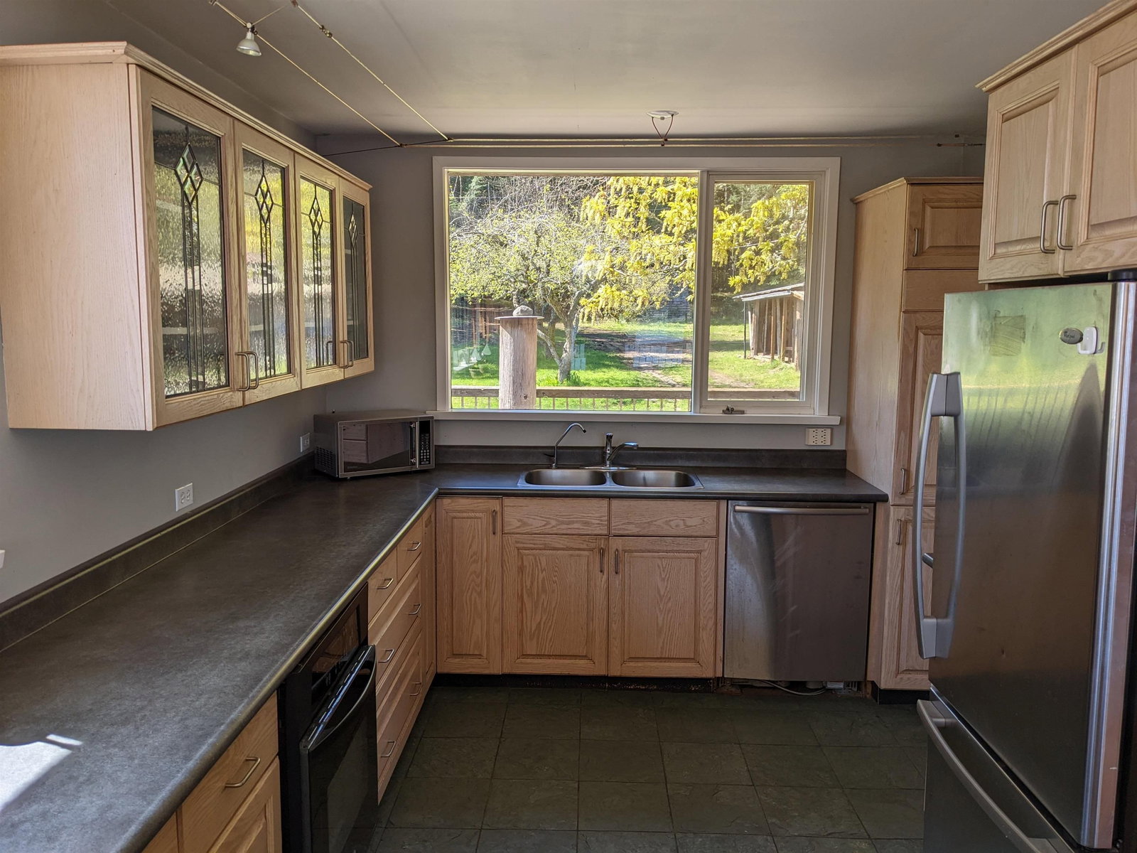 Listing Image 13
