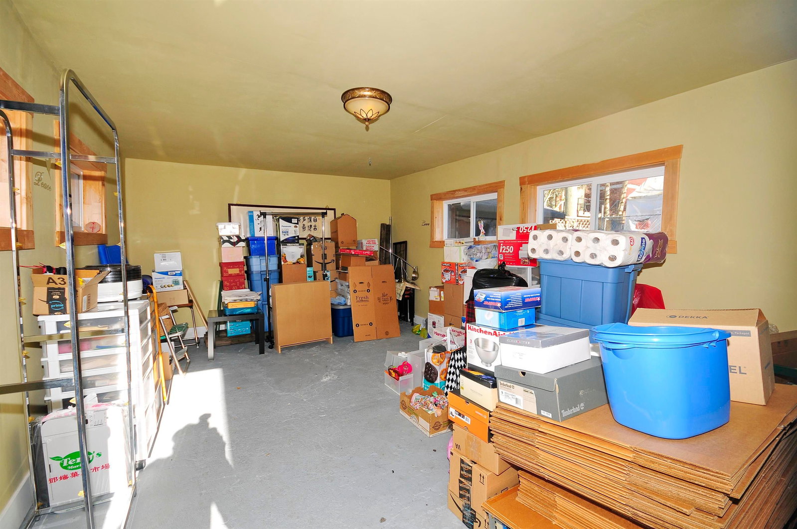 Listing Image 24