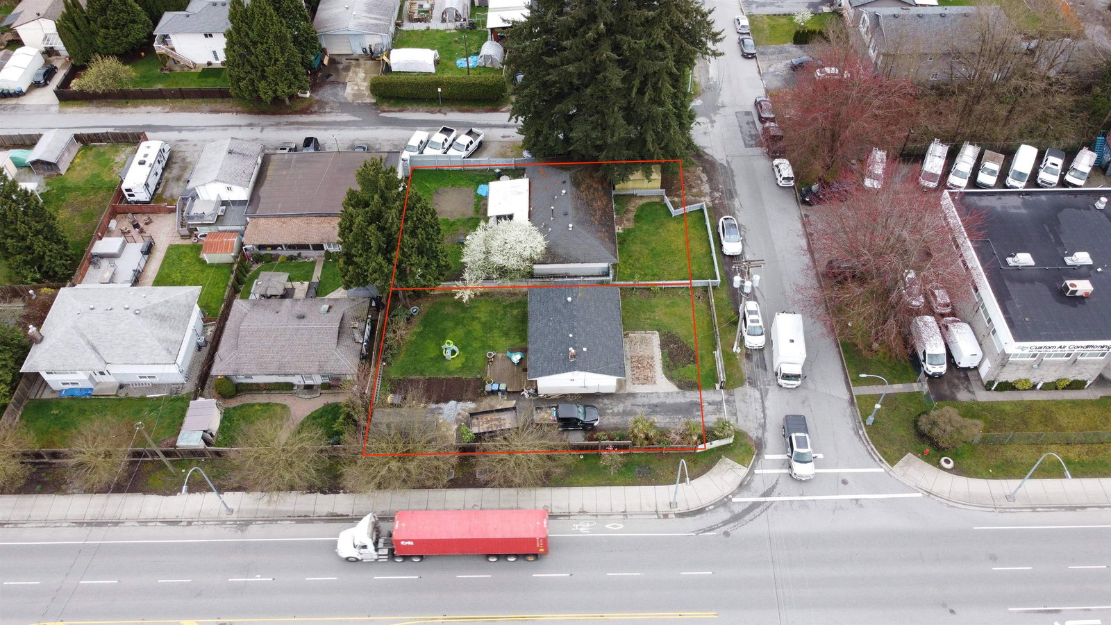 Listing Image 11