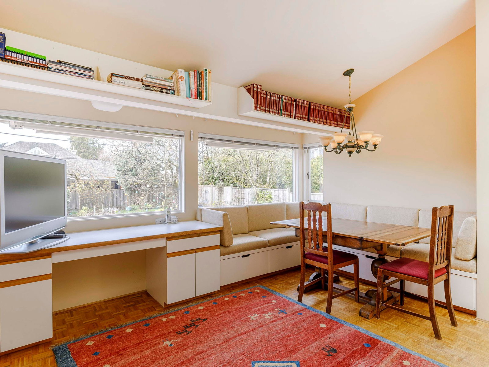 Listing Image 15