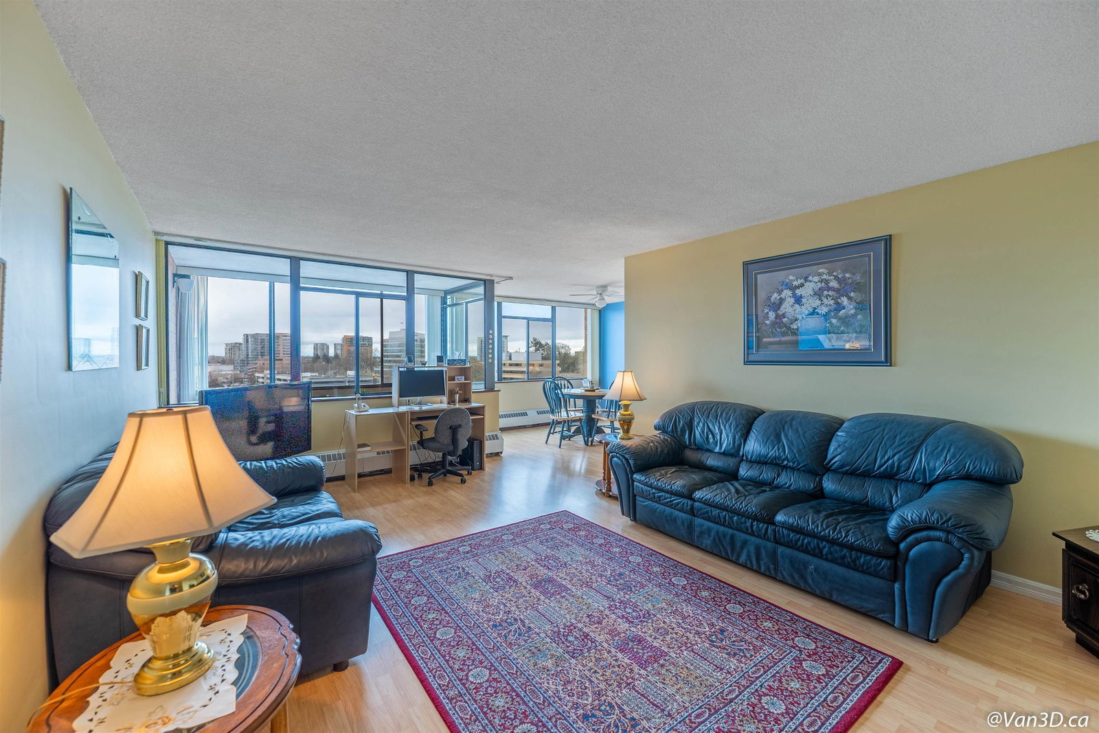 Listing Image 12