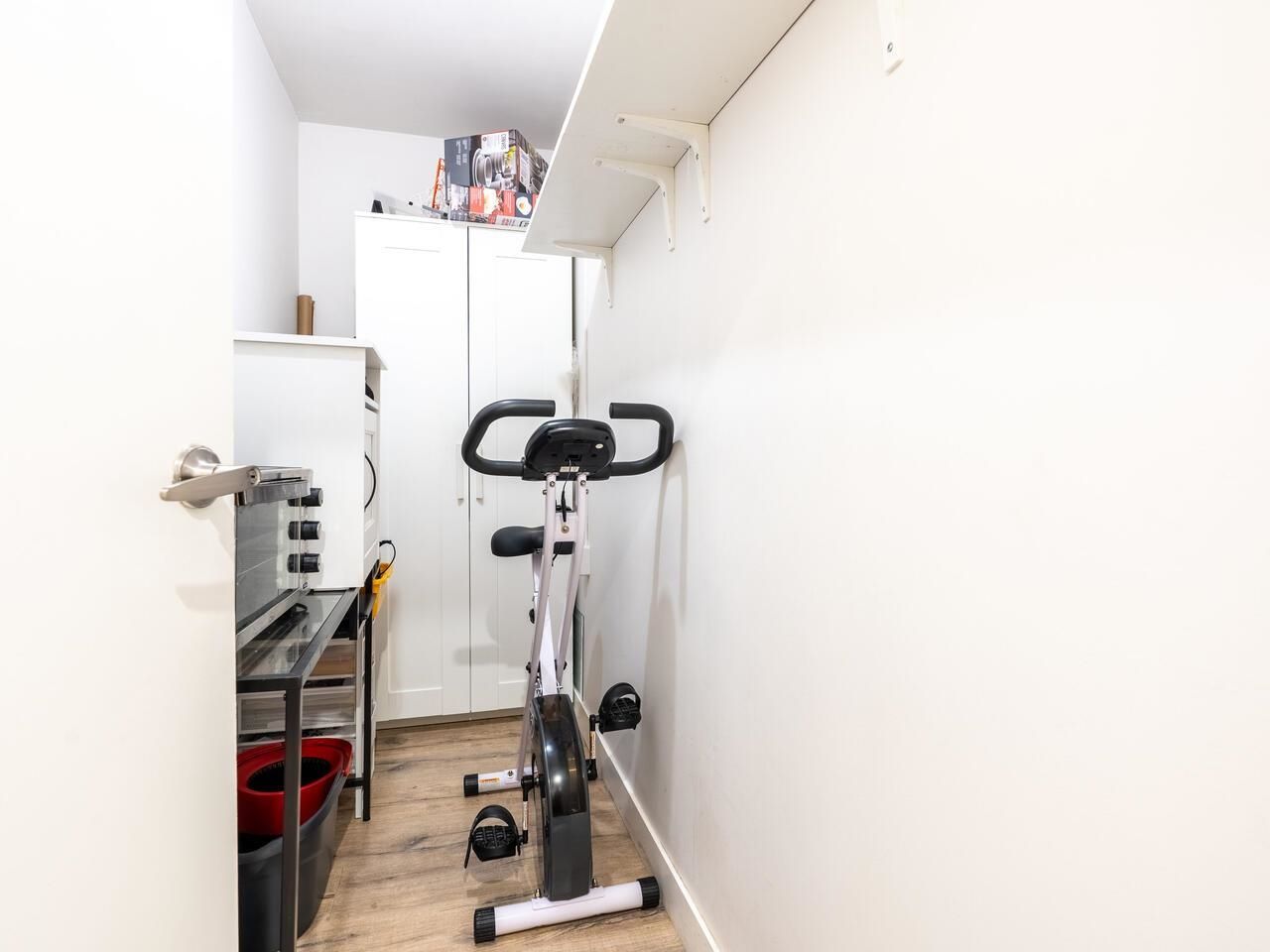 Listing Image 21