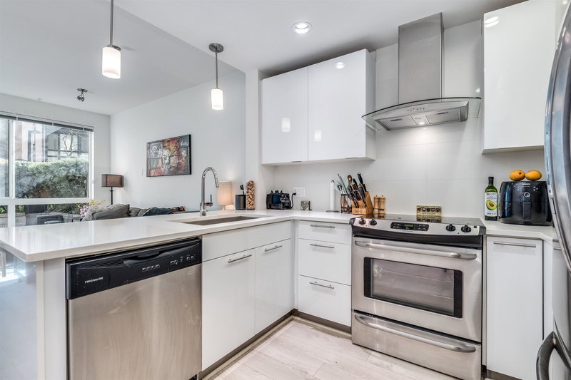 107 - 733 3rd Street, North Vancouver, V7M 0C8 | Image 3