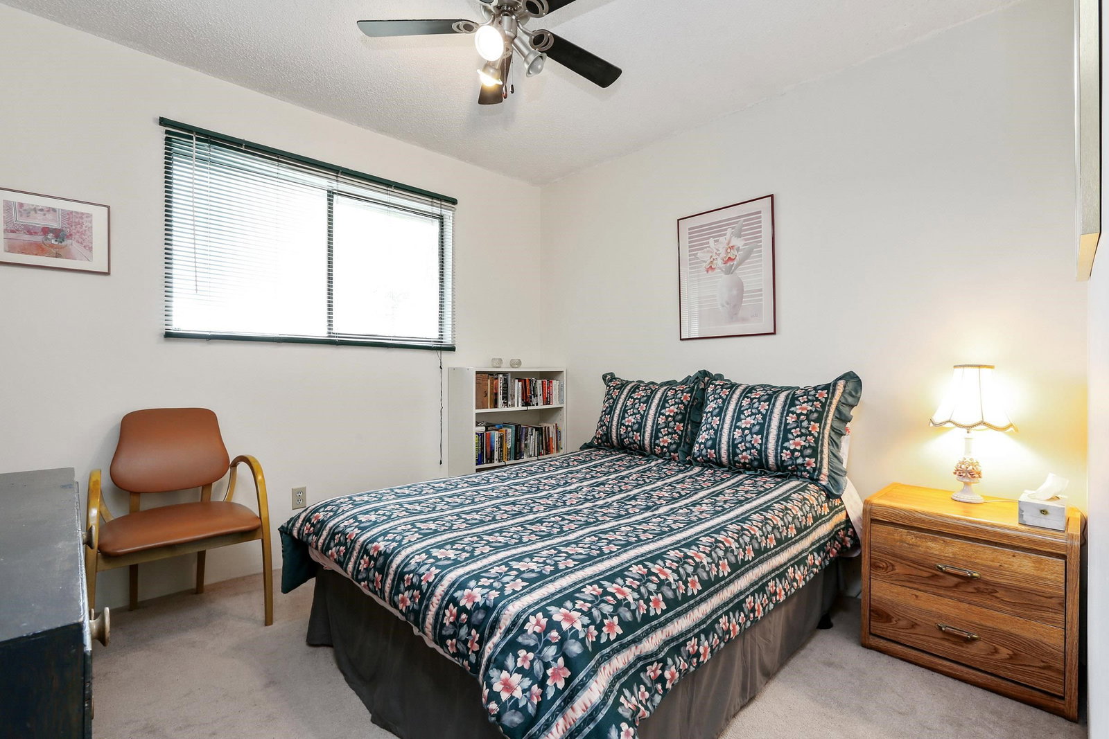 Listing Image 20