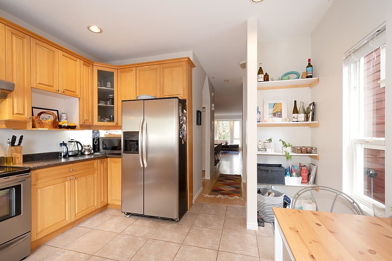 Listing Image 6