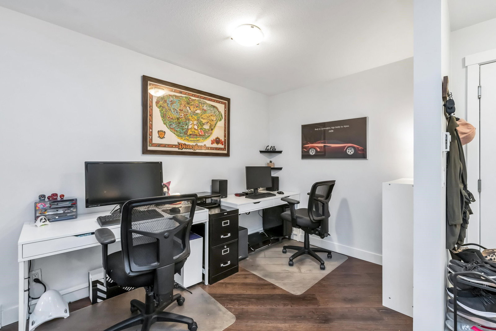 Listing Image 13