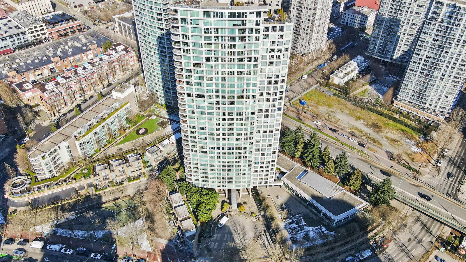 Listing Image 20
