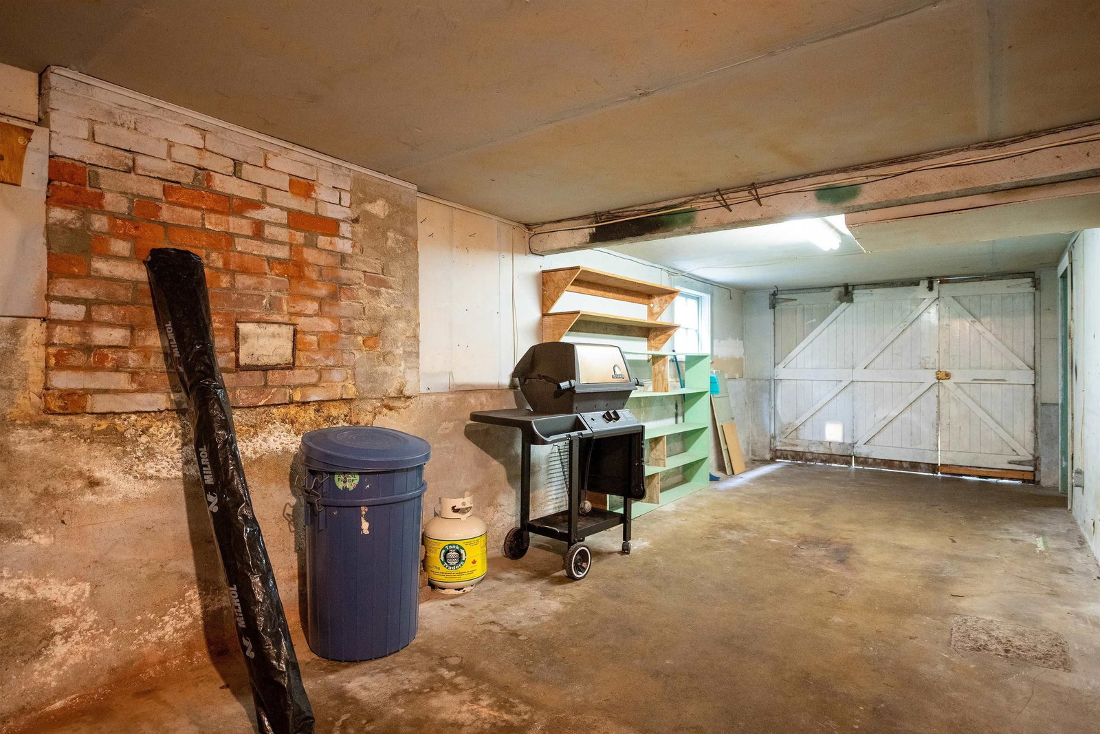Listing Image 19