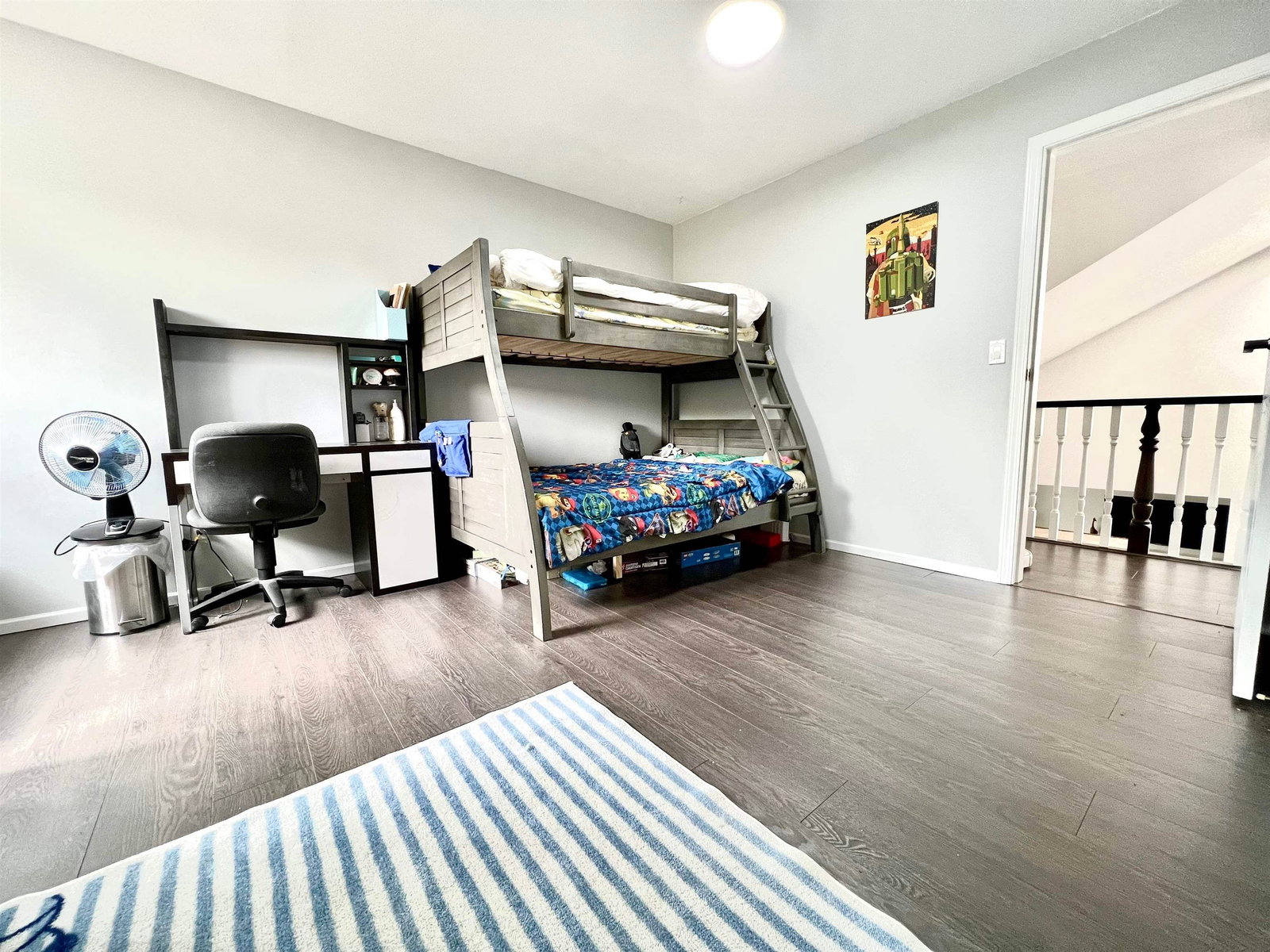 Listing Image 21