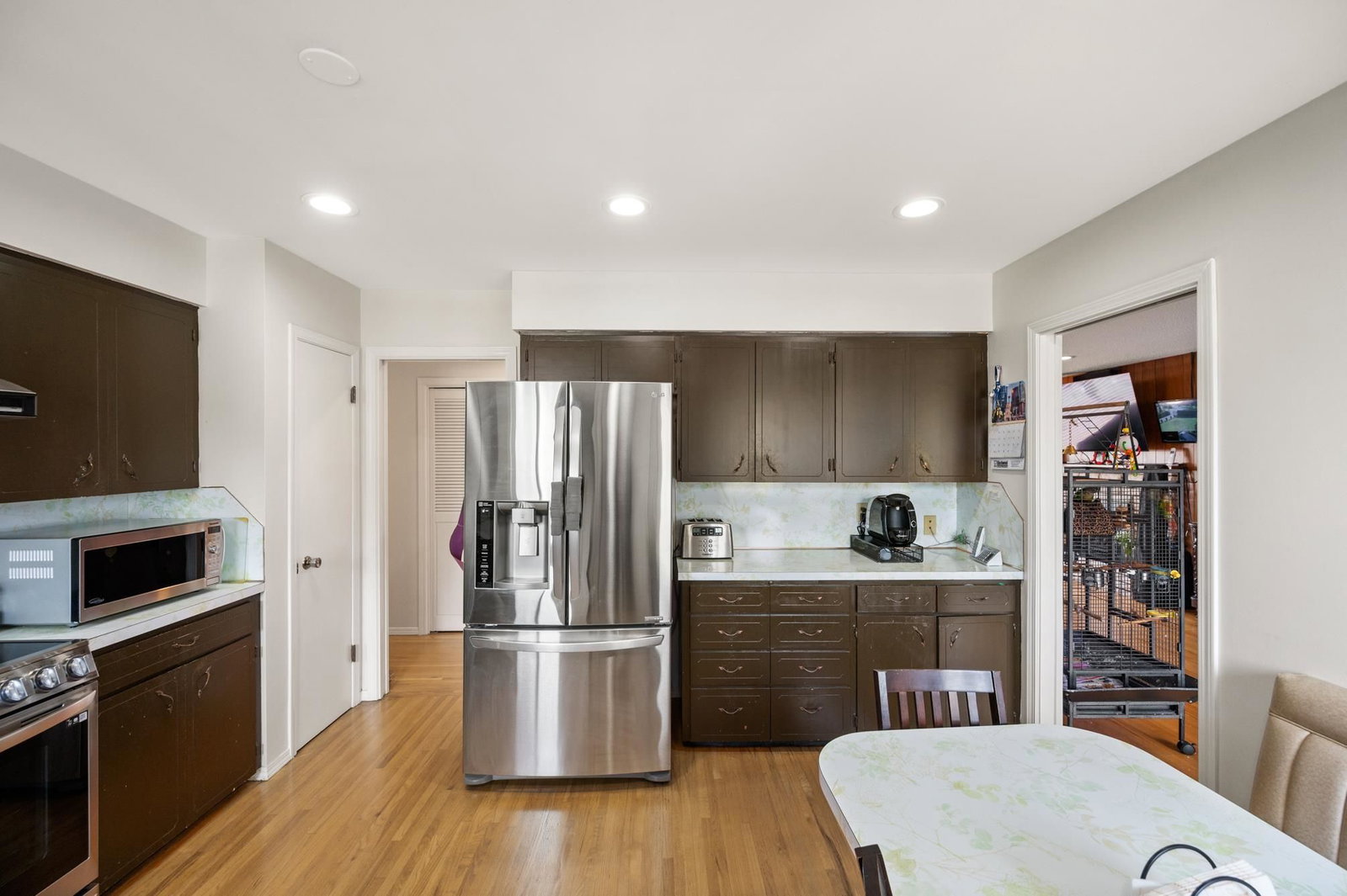 Listing Image 15