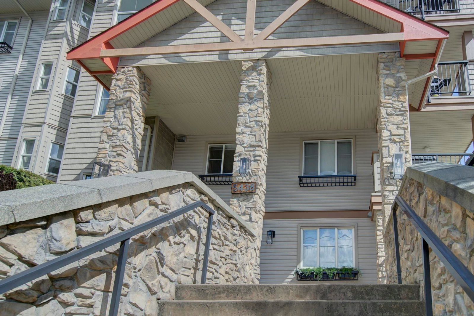 Listing Image 20