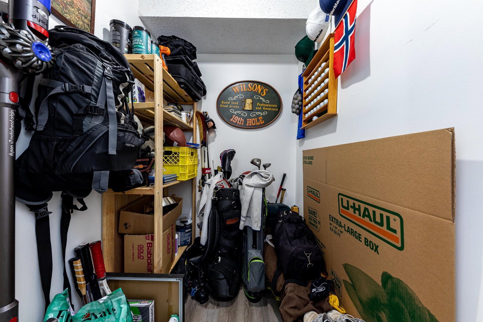 Listing Image 11