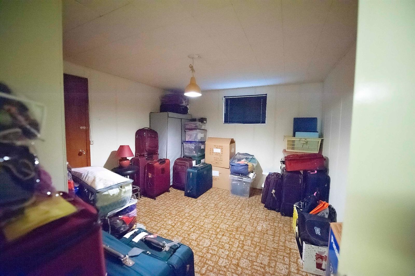 Listing Image 16