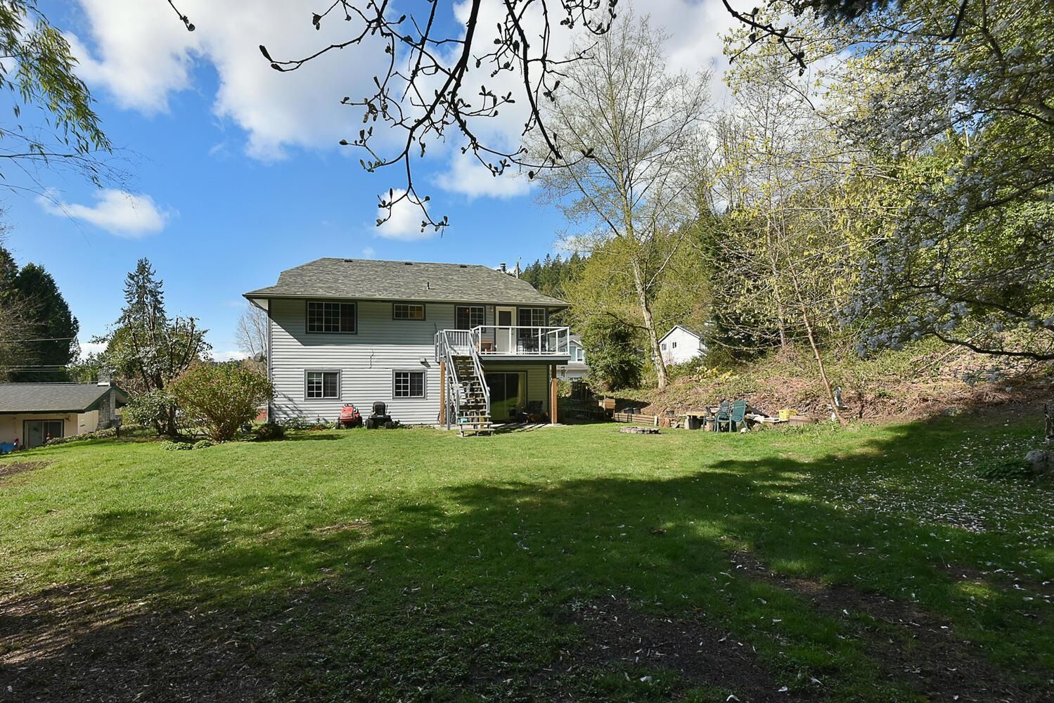 Listing Image 25