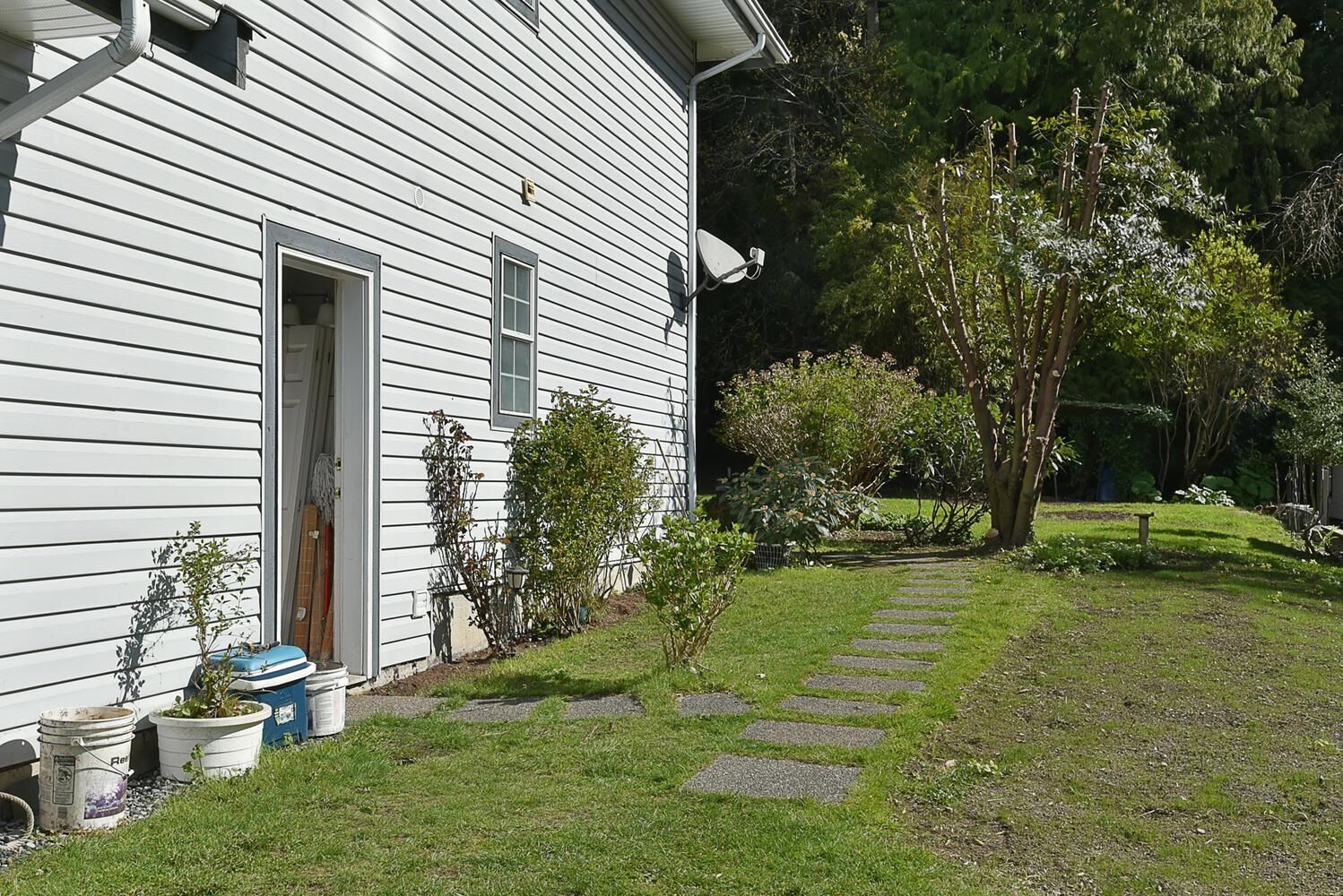 Listing Image 26