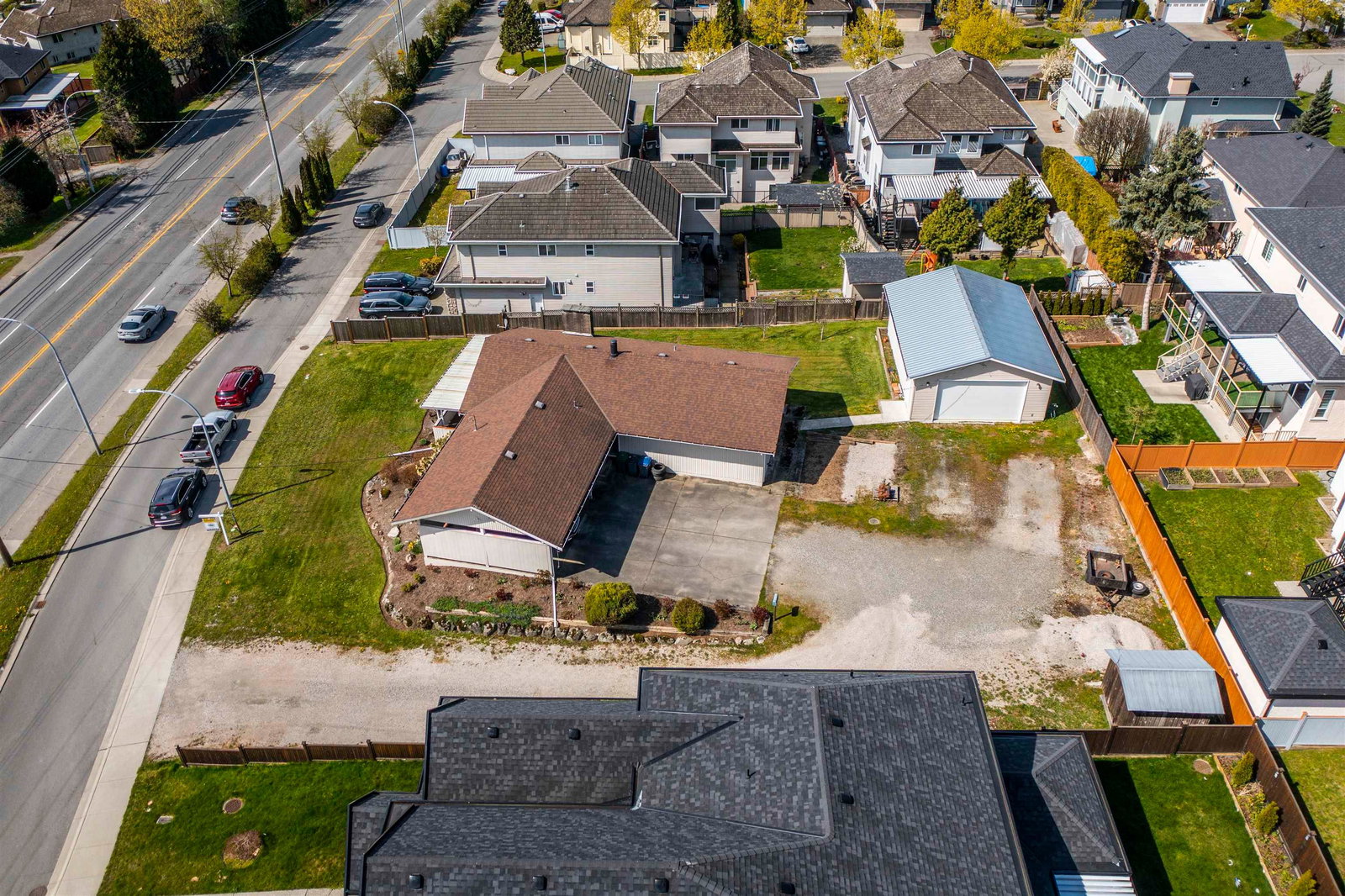 Listing Image 11