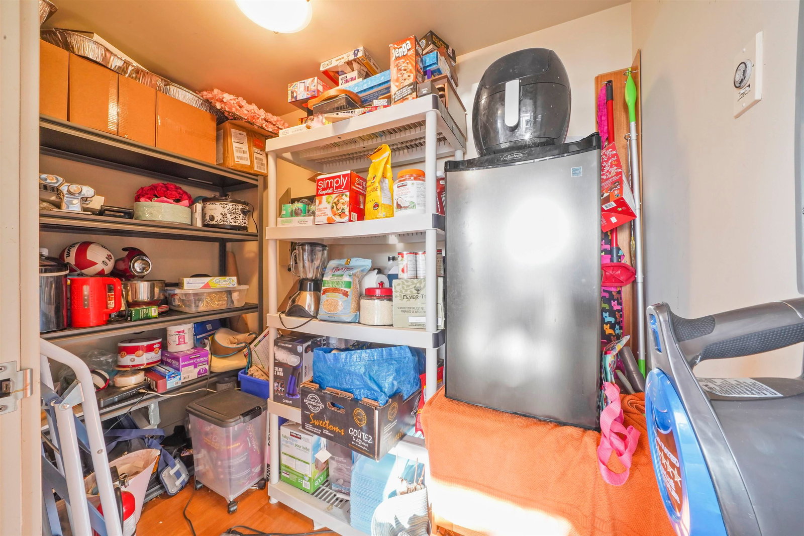 Listing Image 20