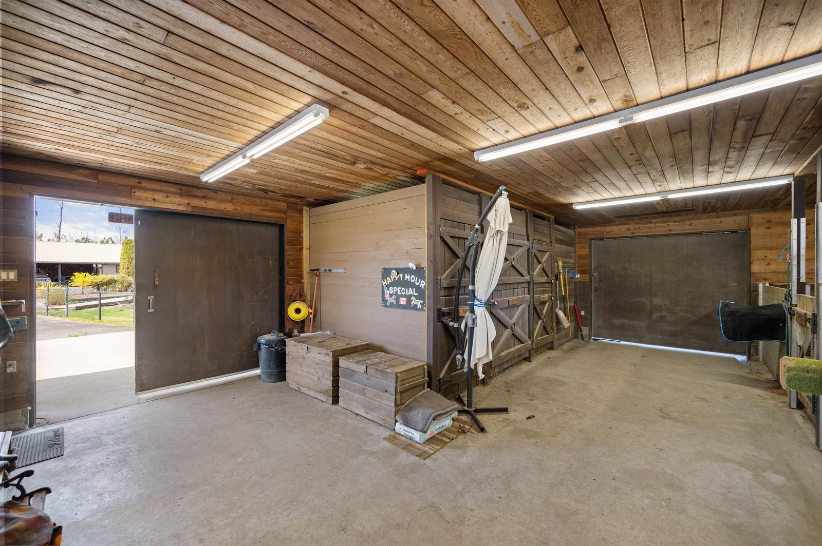 Listing Image 28