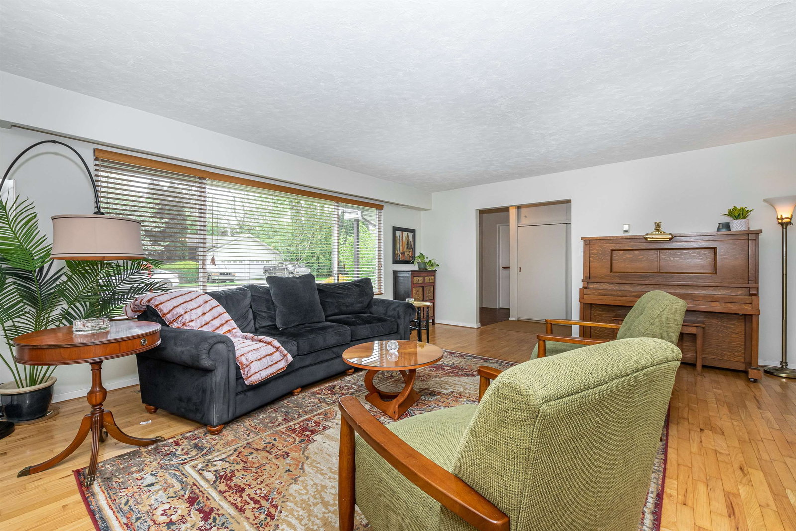 Listing Image 13
