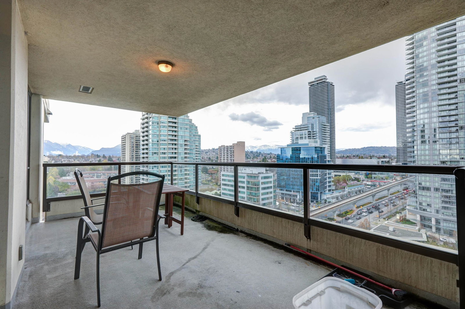 Listing Image 15