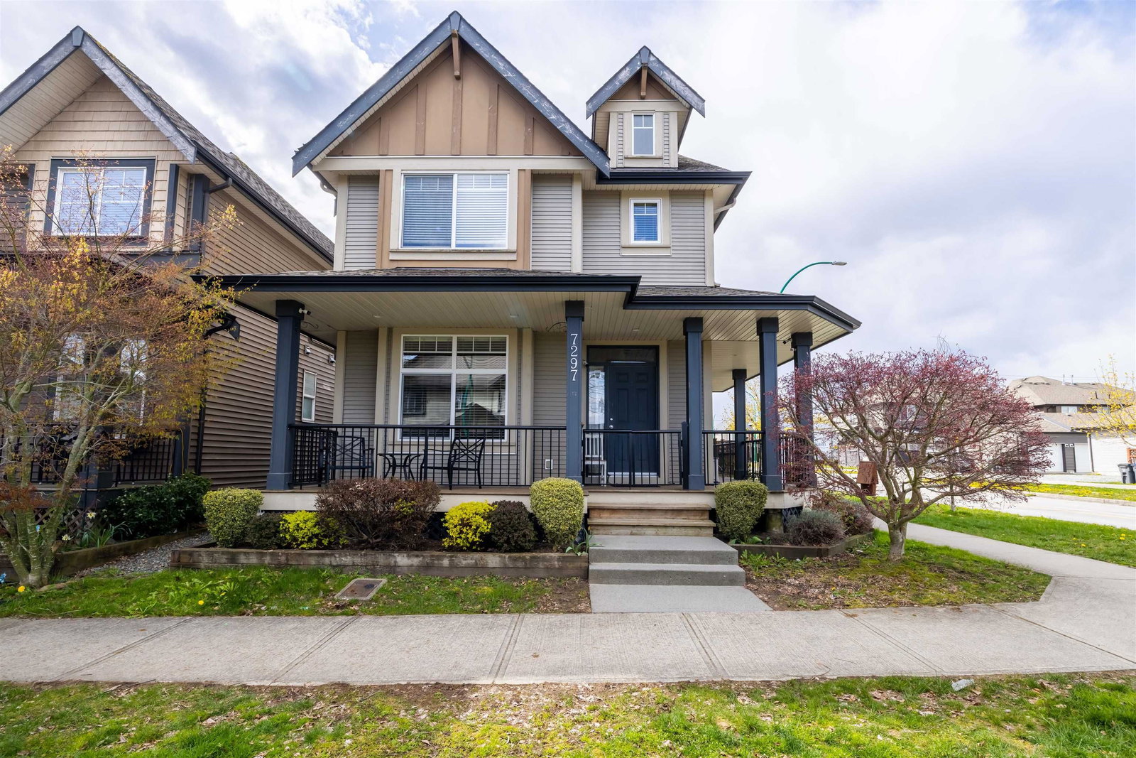 Listing Image 1