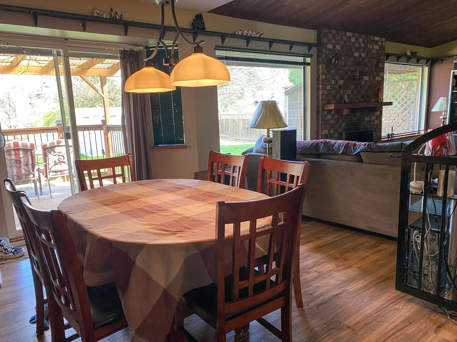 Listing Image 19