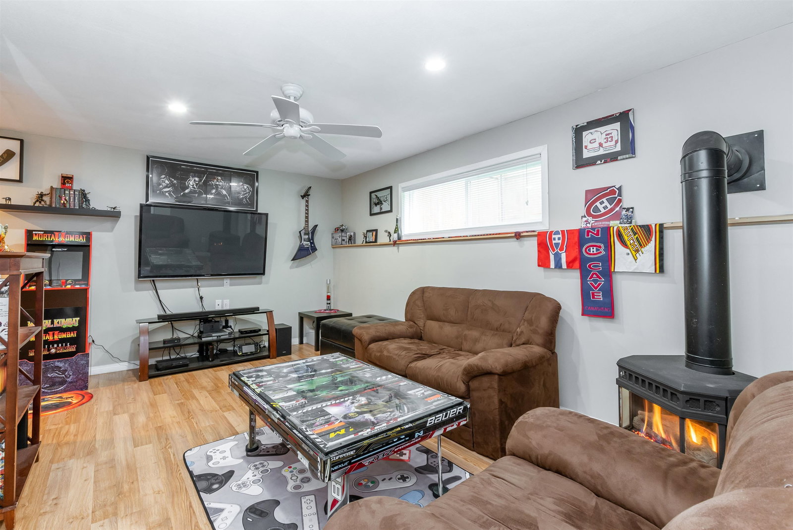 Listing Image 32
