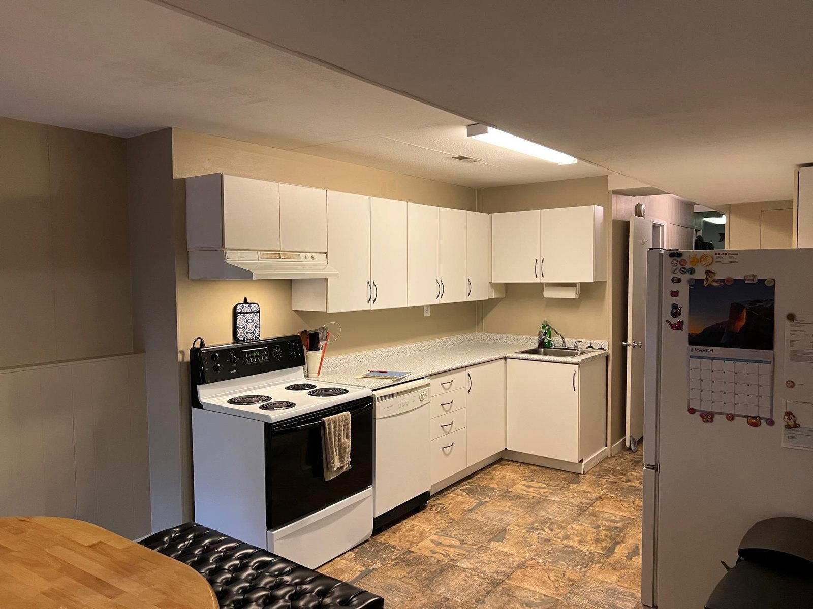 Listing Image 13