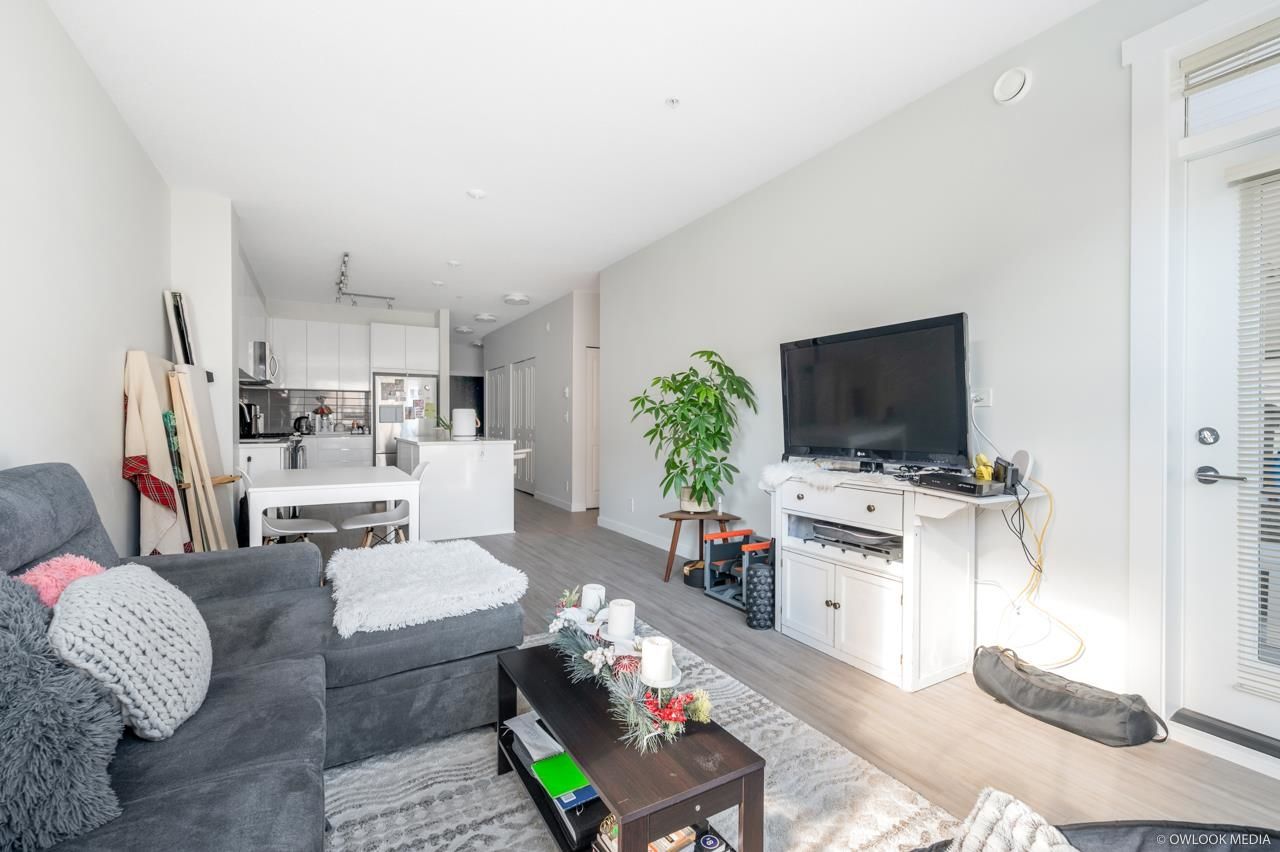 Listing Image 15
